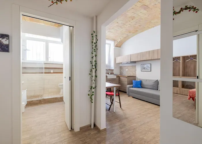 Casa Elena, Testaccio Apartment *