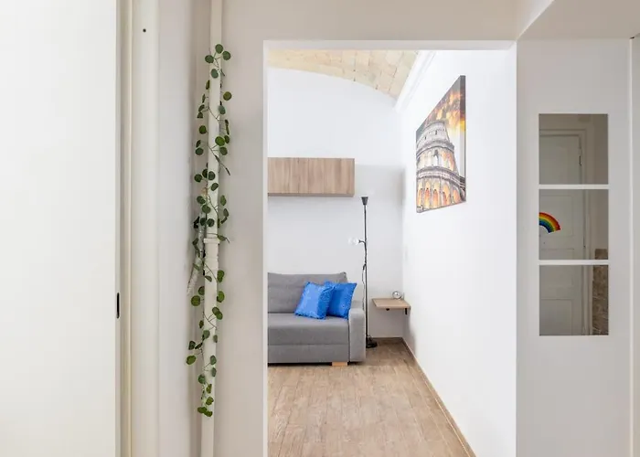 Casa Elena, Testaccio *